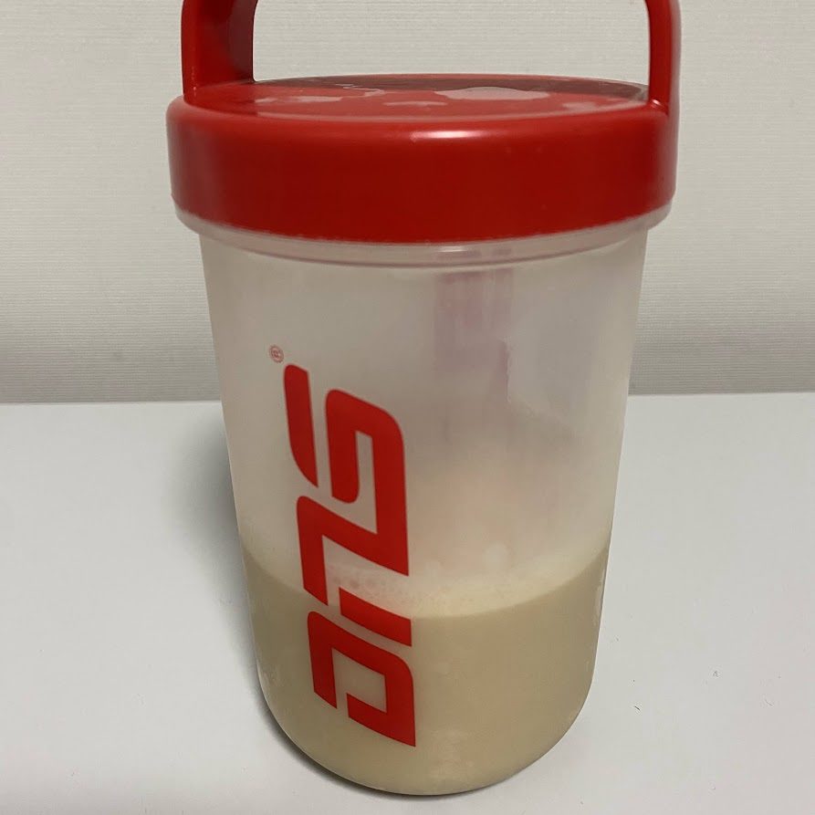 レイズ　プロテイン　カフェオレ味　シェイク後