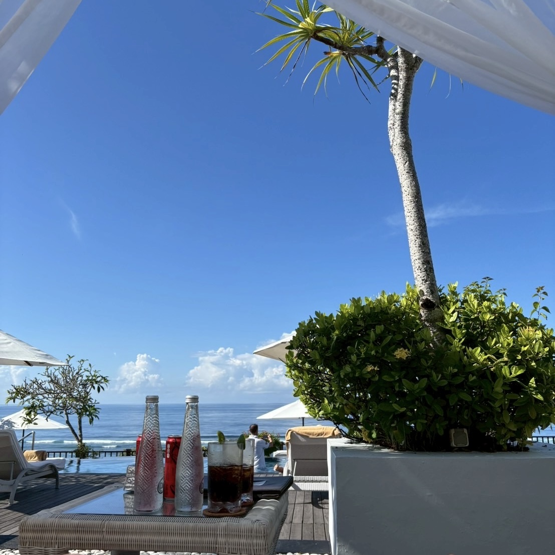 サマべバリ　プール